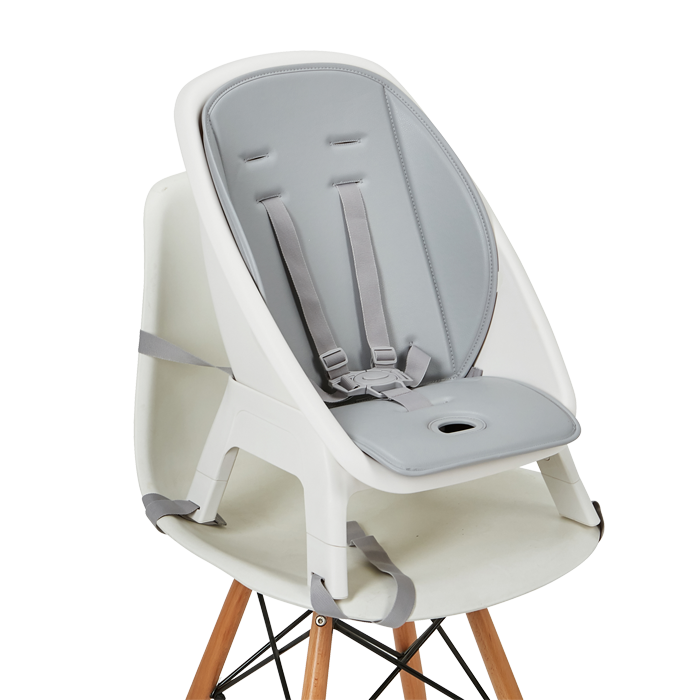 Lars Highchair