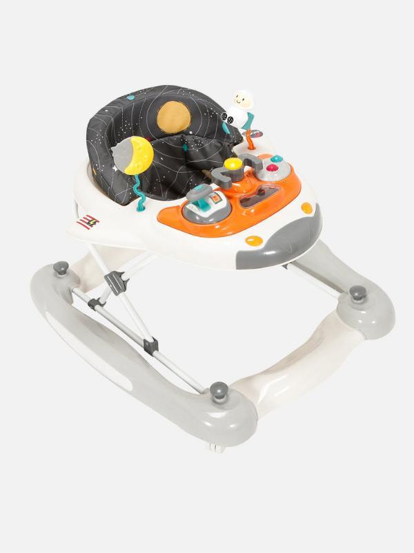 Image of Shullet worn by child